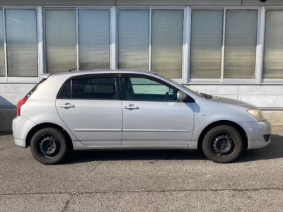 Toyota COROLLA RUNX  с аукциона в Японии