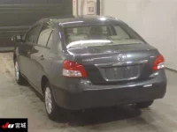 Toyota BELTA лот № 2027 оценка 4  с аукциона в Японии 1