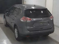 Nissan X-TRAIL лот № 3010 оценка 4  с аукциона в Японии 1