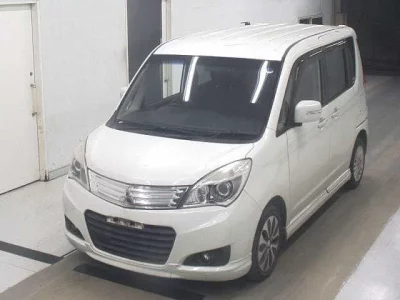 Mitsubishi DELICA D2