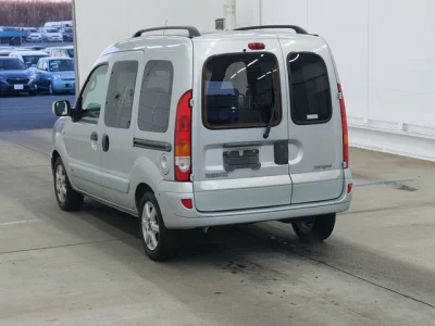 Renault KANGOO  с аукциона в Японии