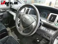 Honda STEP WAGON лот № 1167 оценка 3.5  с аукциона в Японии 2