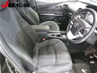 Toyota PRIUS лот № 1168 оценка R  с аукциона в Японии 4