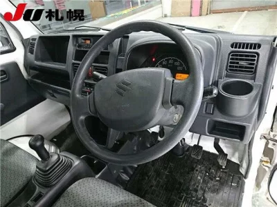 Suzuki CARRY TRUCK  с аукциона в Японии