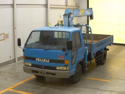 Isuzu ELF  с аукциона в Японии