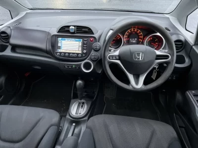 Honda FIT  с аукциона в Японии