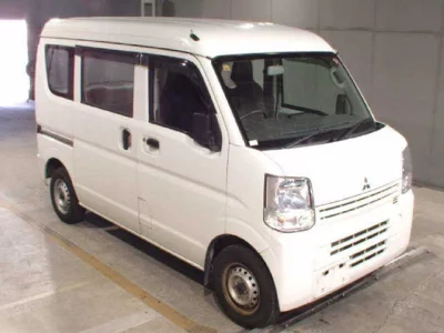 Mitsubishi MINICAB VAN