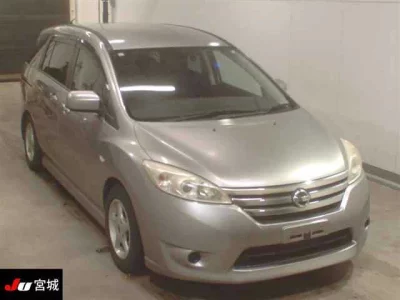 Nissan LAFESTA  с аукциона в Японии