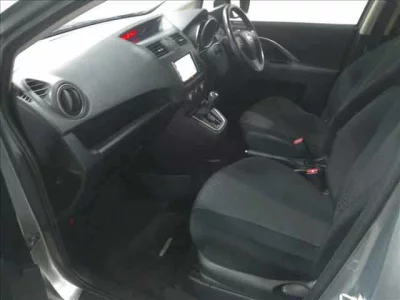 Nissan LAFESTA  с аукциона в Японии