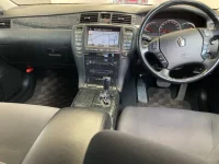 Toyota CROWN лот № 3055 оценка 3.5  с аукциона в Японии 3