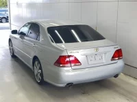 Toyota CROWN лот № 3055 оценка 3.5  с аукциона в Японии 1