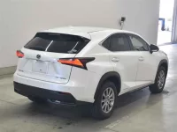 Lexus NX лот № 70173 оценка 4  с аукциона в Японии 4