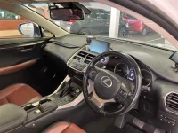 Lexus NX лот № 70173 оценка 4  с аукциона в Японии 2