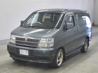 Nissan ELGRAND  с аукциона в Японии