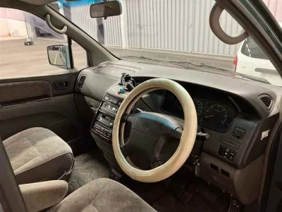 Nissan ELGRAND  с аукциона в Японии