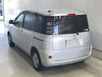 Toyota SIENTA лот № 3061 оценка R  с аукциона в Японии 1