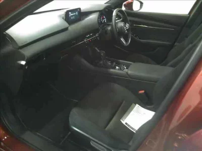 Mazda MAZDA3  с аукциона в Японии