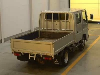 Mitsubishi CANTER лот № 1300 оценка 3.5  с аукциона в Японии 1