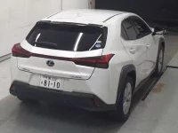 Lexus UX лот № 3032 оценка 4.5  с аукциона в Японии 4