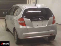 Honda FIT лот № 4228 оценка 3  с аукциона в Японии 1