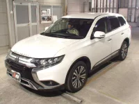 Mitsubishi OUTLANDER лот № 6589 оценка R  с аукциона в Японии 3