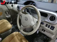 Toyota PORTE лот № 1523 оценка 2  с аукциона в Японии 2