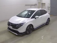 Nissan AURA лот № 1001 оценка 5  с аукциона в Японии 2