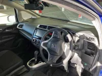 Honda FIT лот № 70183 оценка R  с аукциона в Японии 2