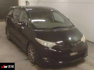 Toyota ESTIMA  с аукциона в Японии