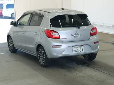 Mitsubishi MIRAGE  с аукциона в Японии