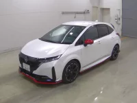 Nissan AURA лот № 1007 оценка 4.5  с аукциона в Японии 2