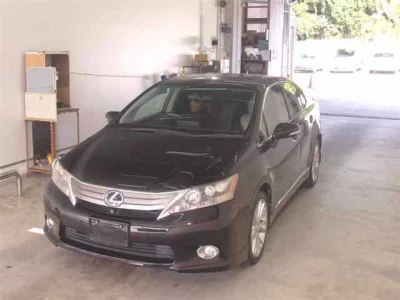 Lexus HS  с аукциона в Японии