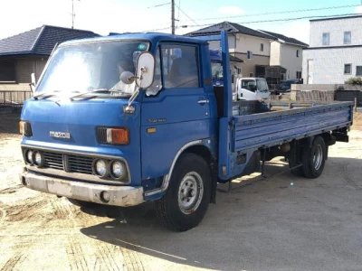 Mazda TITAN  с аукциона в Японии