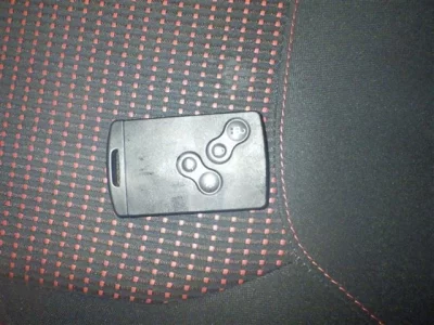 Renault LUTECIA  с аукциона в Японии