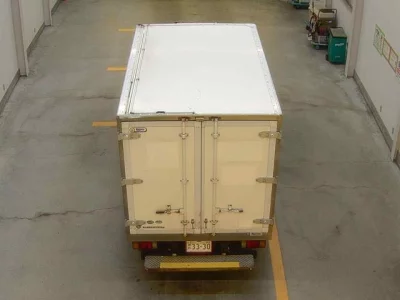 Isuzu ELF  с аукциона в Японии