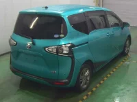 Toyota SIENTA лот № 3024 оценка 4  с аукциона в Японии 7