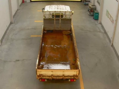 Isuzu ELF  с аукциона в Японии