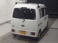 Nissan CLIPPER VAN лот № 5402 оценка 3  с аукциона в Японии 3