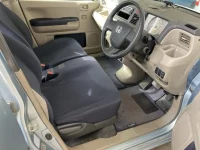 Honda LIFE лот № 5556 оценка RA  с аукциона в Японии 3