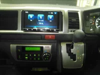 Toyota HIACE лот № 2080 оценка 3.5  с аукциона в Японии 4