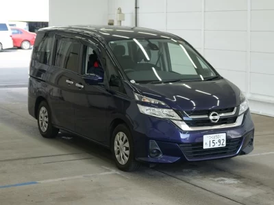 Nissan SERENA  с аукциона в Японии
