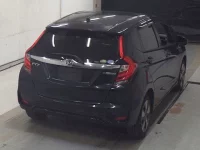 Honda FIT лот № 3066 оценка 3.5  с аукциона в Японии 4