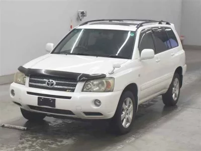 Toyota KLUGER  с аукциона в Японии