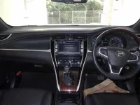 Toyota HARRIER лот № 239 оценка R  с аукциона в Японии 5