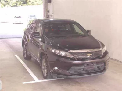Toyota HARRIER  с аукциона в Японии