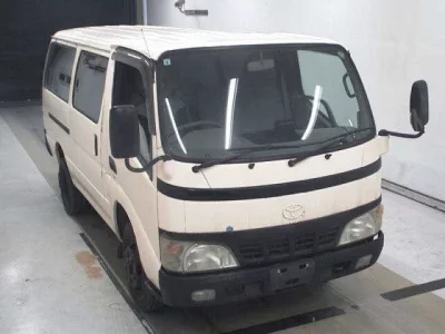 Toyota DYNA  с аукциона в Японии