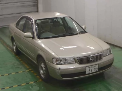 Nissan SUNNY  с аукциона в Японии