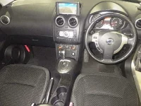 Nissan DUALIS лот № 6628 оценка 3.5  с аукциона в Японии 2