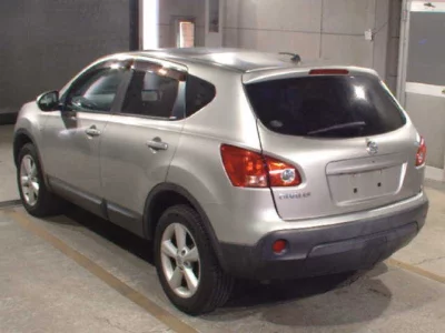 Nissan DUALIS  с аукциона в Японии