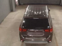 Mitsubishi OUTLANDER PHEV лот № 6633 оценка R  с аукциона в Японии 5